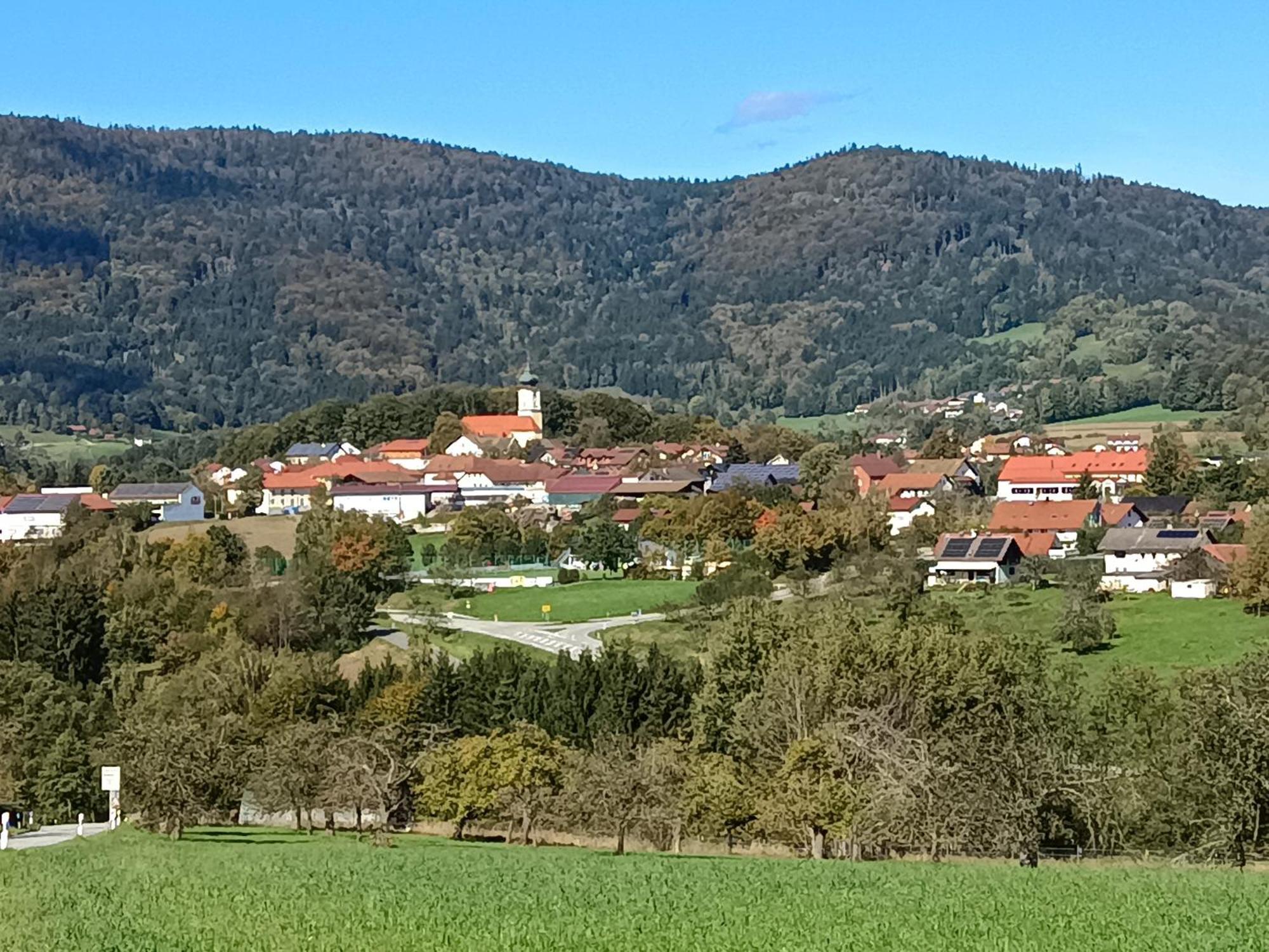 Gasthof Zur Post Lalling Exterior photo